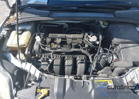 2012 Ford Focus Titanium z USA, uszkodzony, nr VIN 1FAHP3J21CL327807